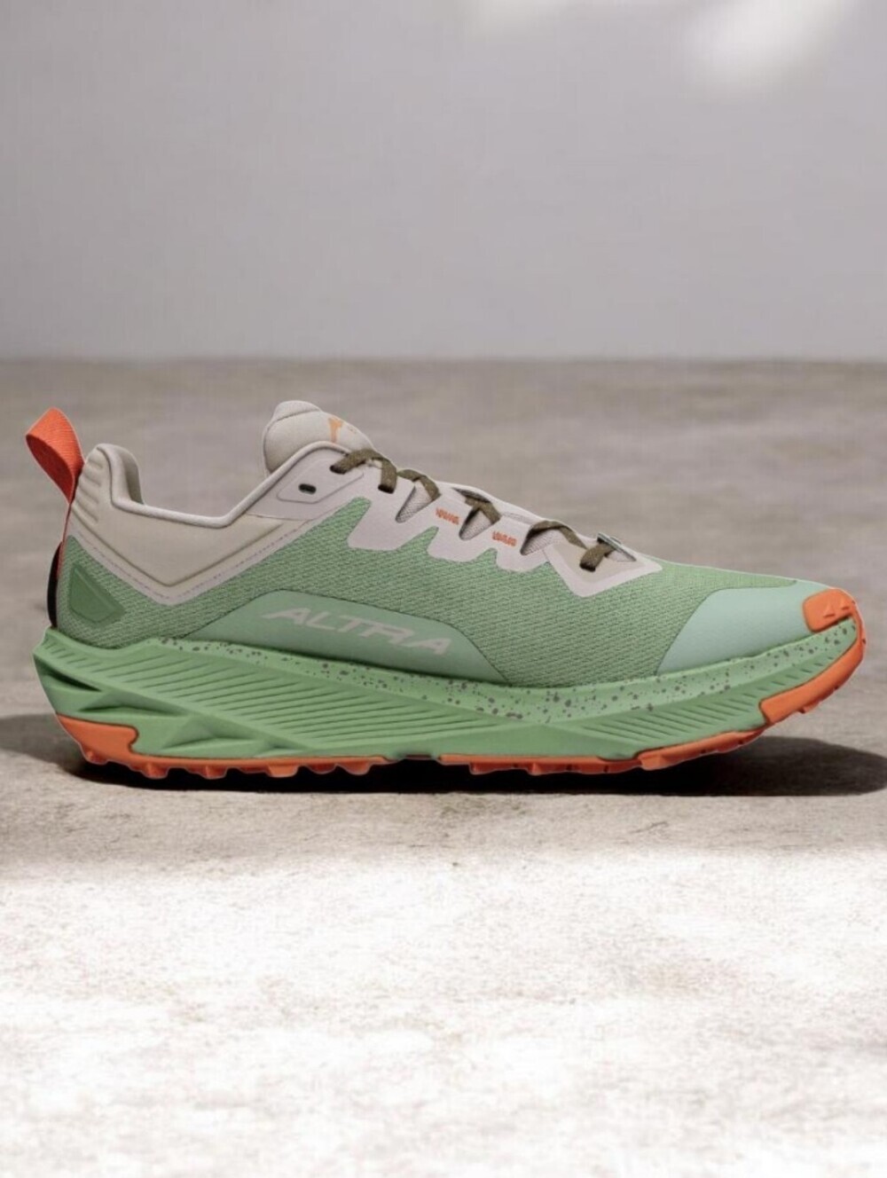 Altra Experience Wild 3+ Men's Trail Running Shoes - Taupe - Picture 5 of 9